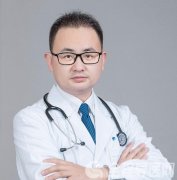 【百年百医】徐矿总医院ICU主任韩大贺：把患者当亲人，坚守生命最后一道防线